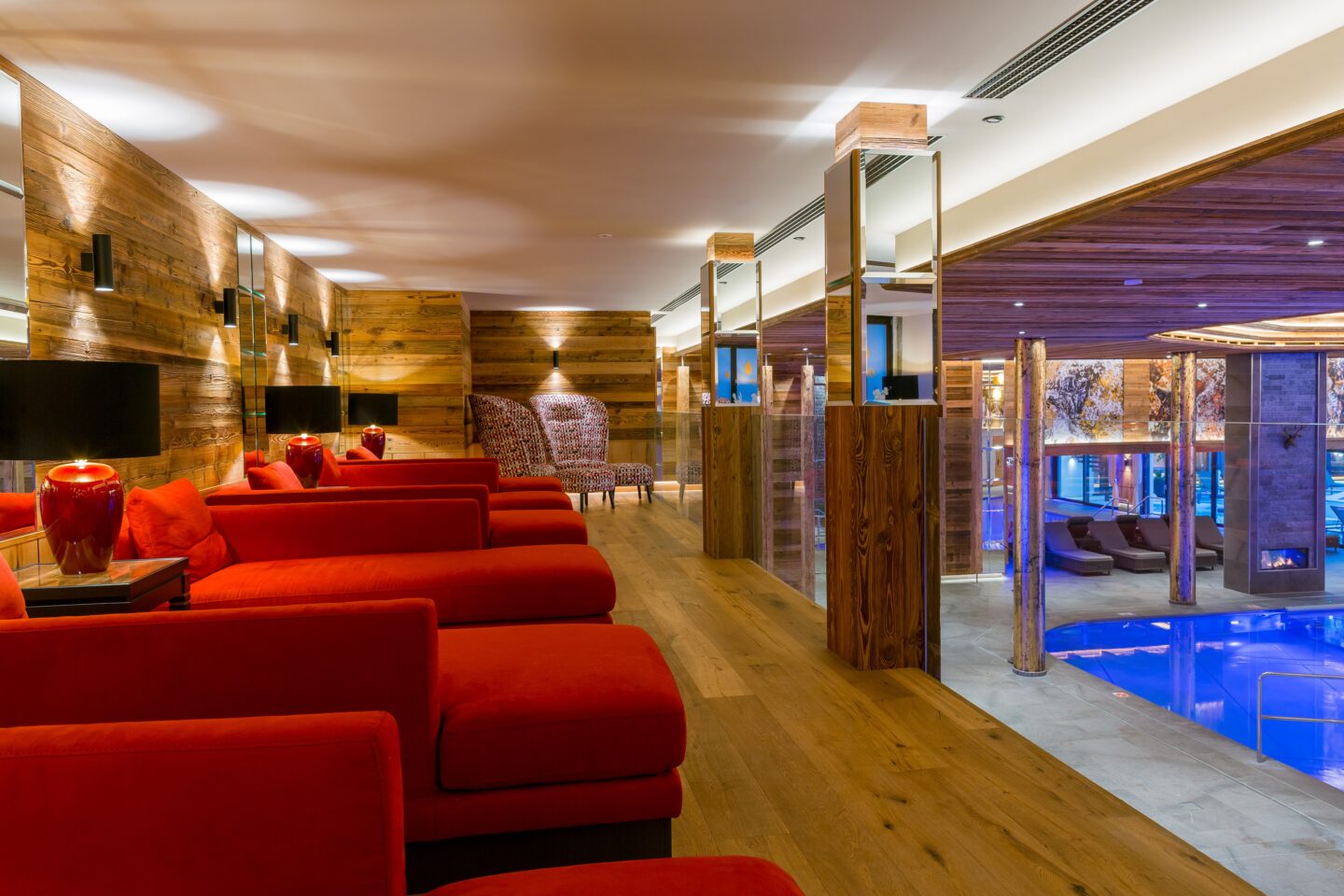 Ortners-Therme-Innen-Liegen