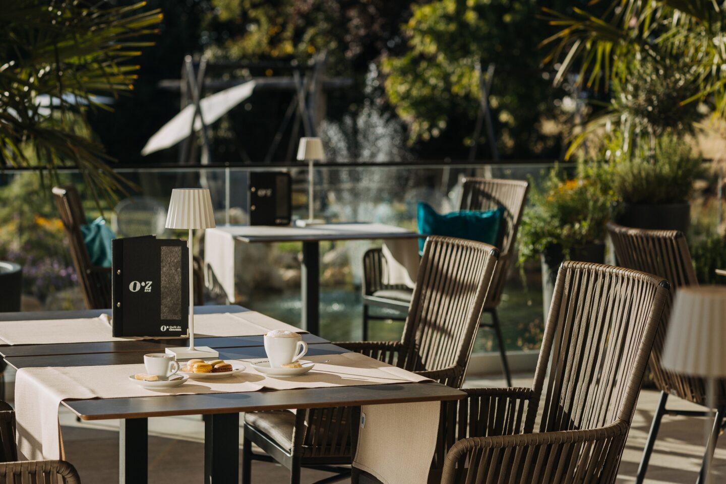 Seeterrasse-im-Sommer