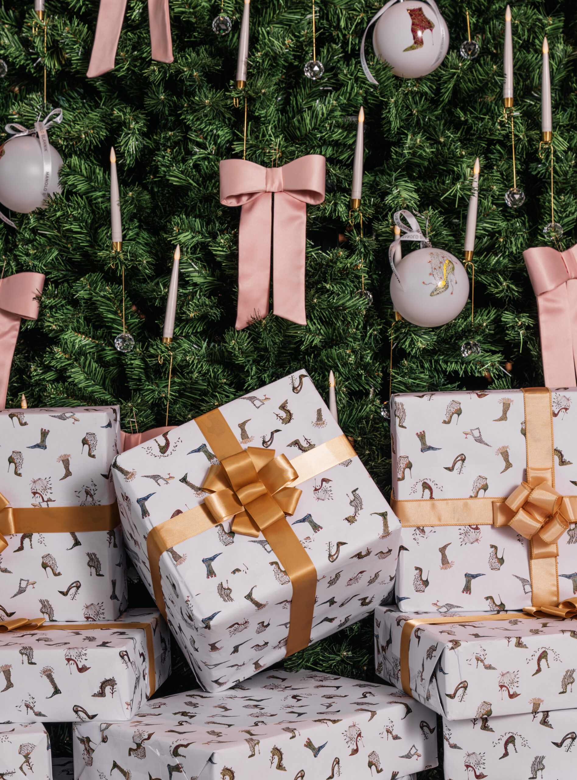 Festive gifts and afternoon tea at The Lana, Dubai