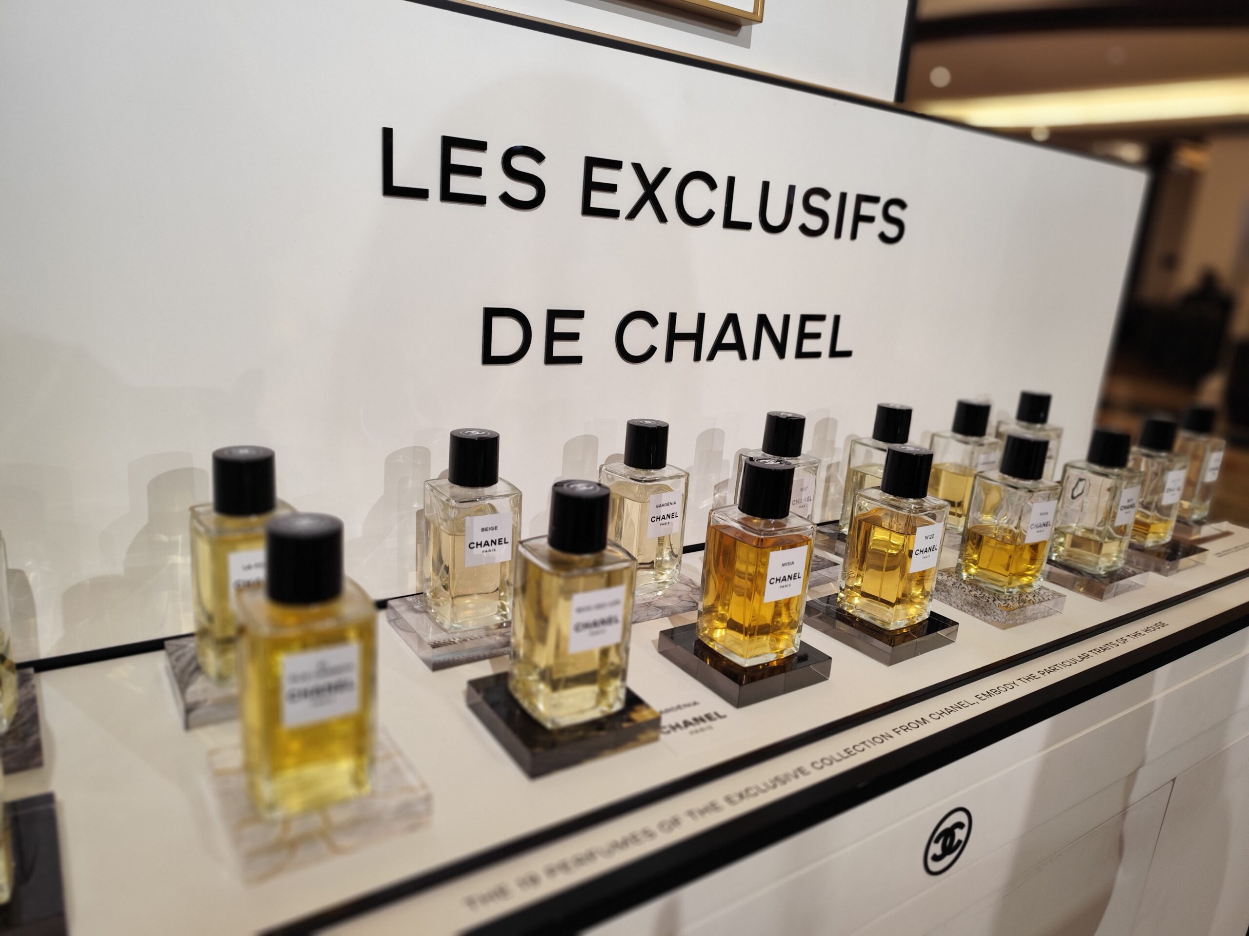 Chanel fragrance artwork and Les Exclusifs installation in Dubai