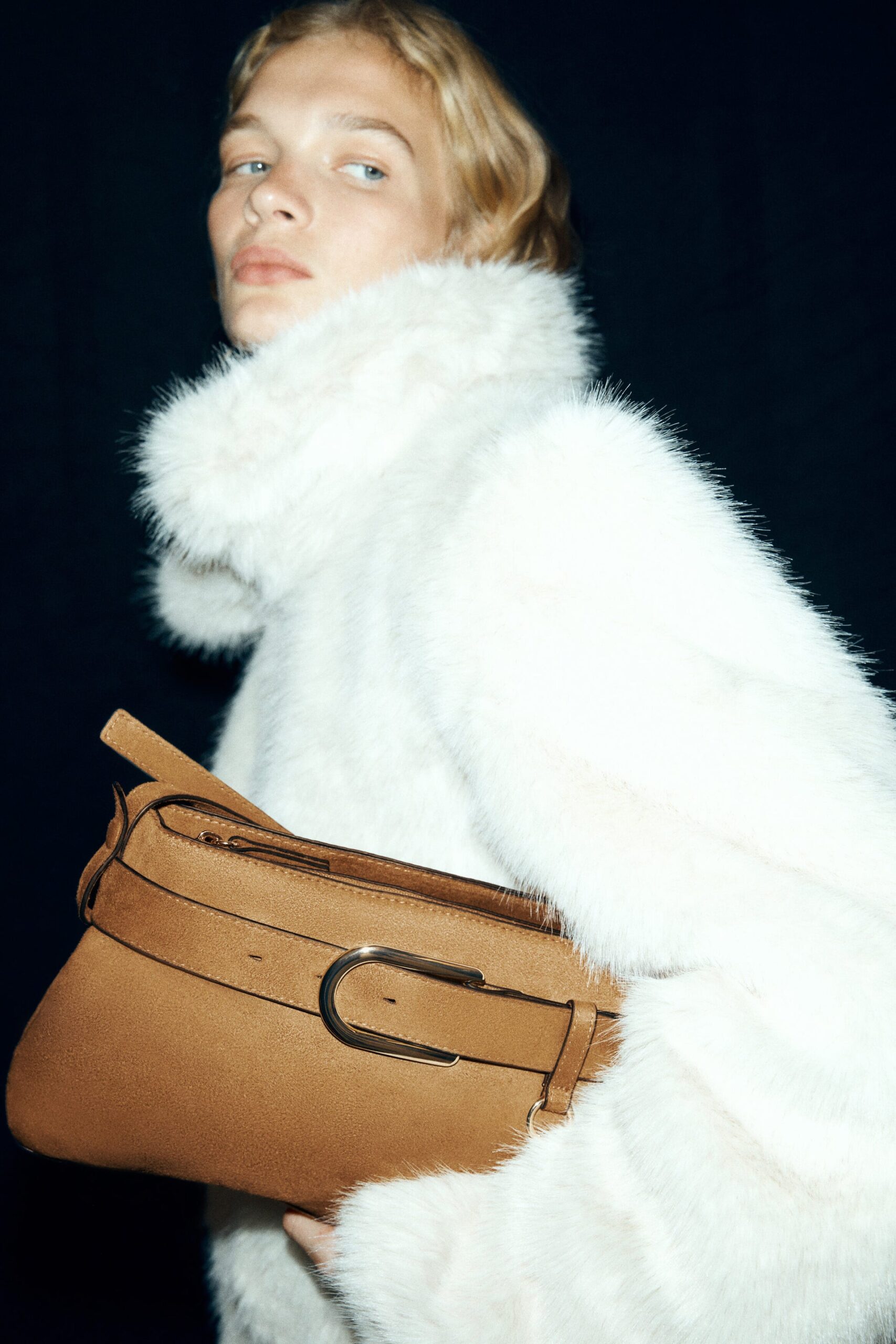 H&M brown strap detail shoulder bag AED 100 Dubai